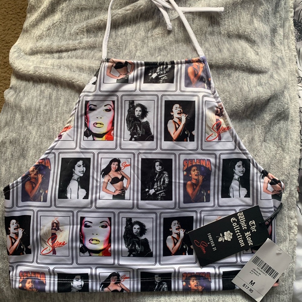 Selena cropped Halter top